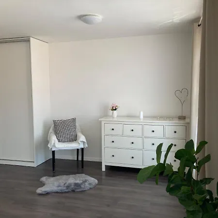 Husova Apartament