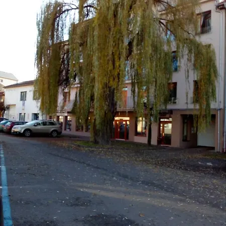Husova * Подебрады