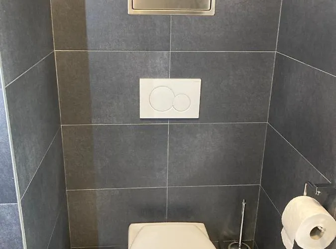 Husova פודבראדי